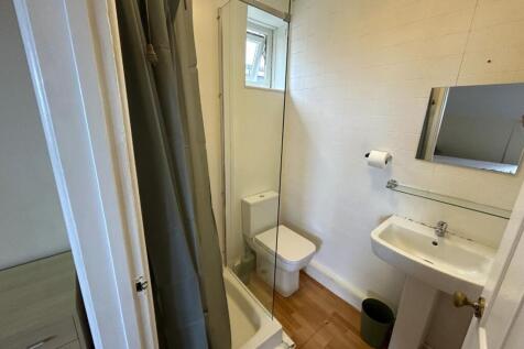 Bed 5 Ensuite