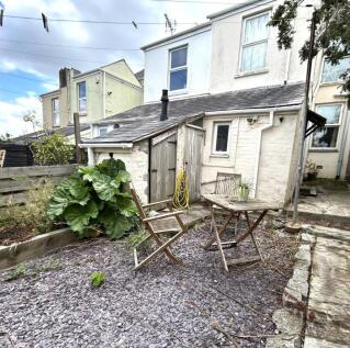 Rear Courtyard.jpeg