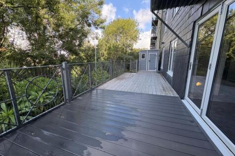 Rear Decking