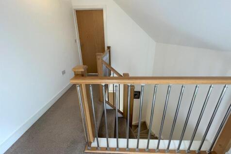 Top Floor Landing.jpeg
