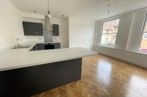 Kitchen Living..jpeg