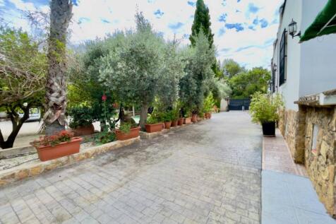 Property Image 37