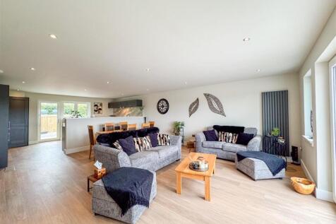Lounge/Dining Room/Kitchen