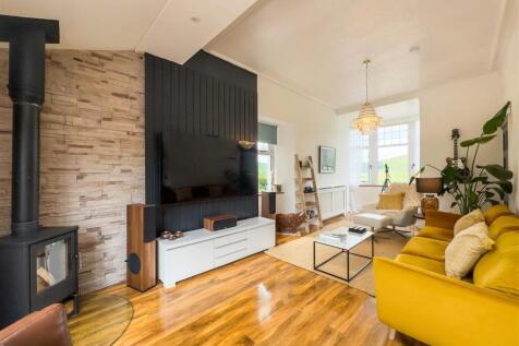 Kitchen/Lounge/Dining Room