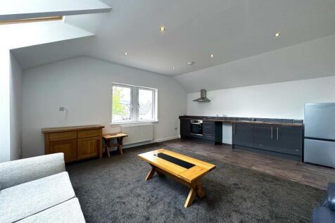 Lounge/Kitchen