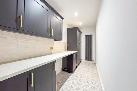 Lower Kitchen