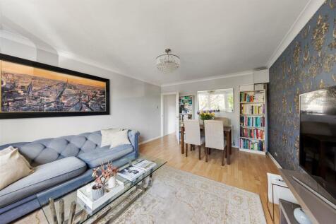 Castle Avenue E4