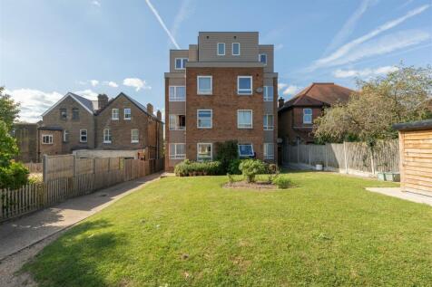 Castle Avenue E4