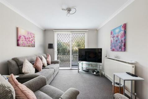 Dale View Gardens, E4
