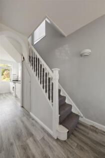 Dale View Gardens, E4