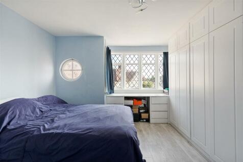 Dale View Gardens, E4