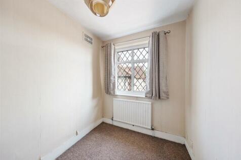 Dale View Gardens, E4