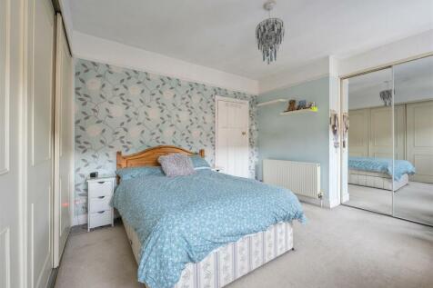 Royston Avenue E4