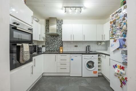 Royston Avenue E4
