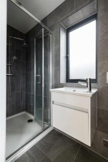 Sewardstone Road E4