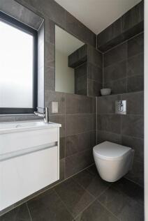 Sewardstone Road E4