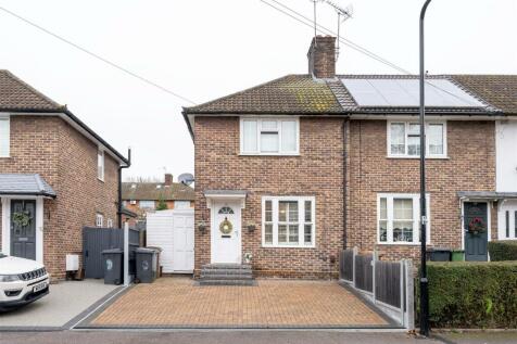 Bluehouse Road, E4