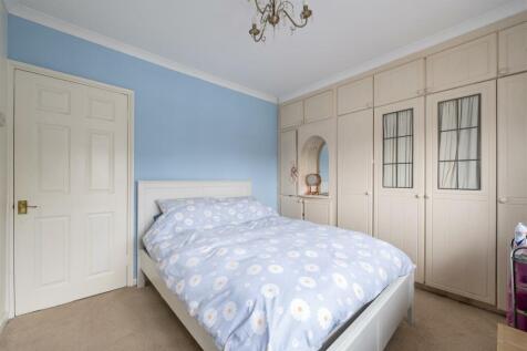 Bluehouse Road, E4