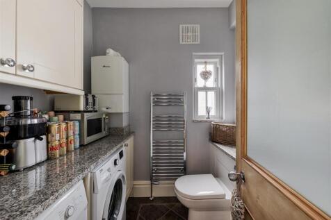 Winchester Road, E17