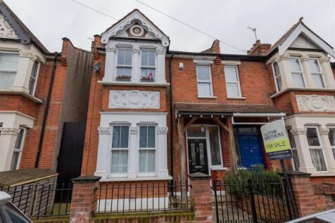 Winchester Road, E17