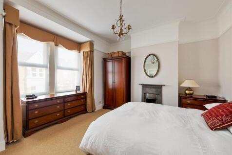 Vincent Road E4