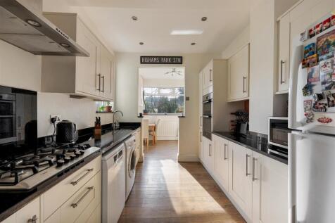 Vincent Road E4