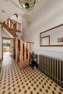 Vincent Road E4