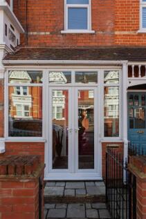 Vincent Road E4