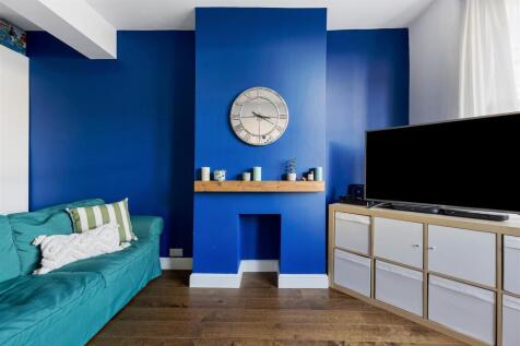 Haldan Road E4