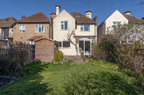 Sheredan Road, E4