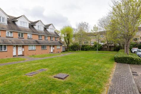 The Croft, Friday Hill E4