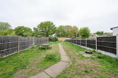 Chingford Avenue E4