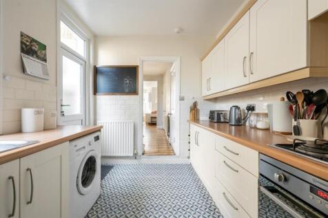 Kitchen-2.jpg