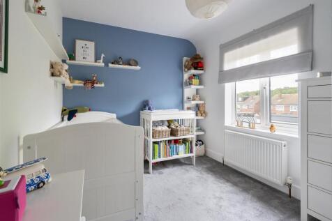 Hawkdene, E4
