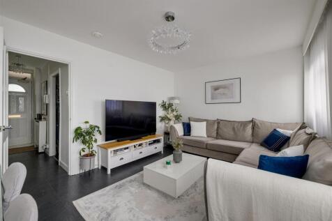 Aldriche Way, E4