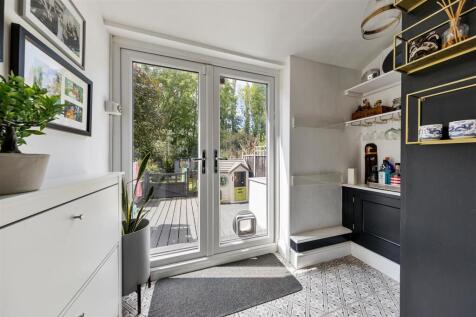 Haldan Road E4