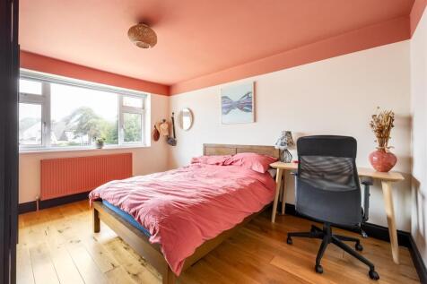 Hatch Lane, E4