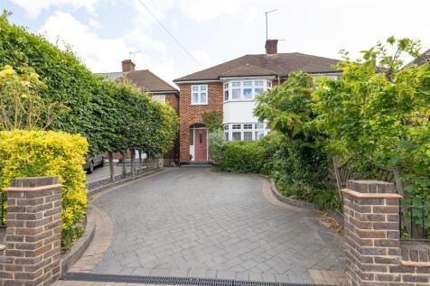Woodberry Way, E4