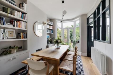 Winchester Road E4
