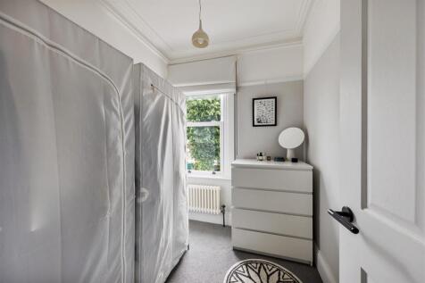 Winchester Road E4
