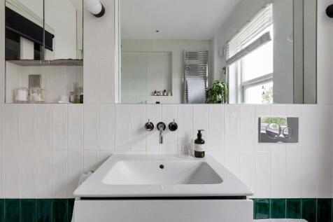 Winchester Road E4