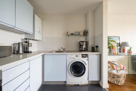 Kitchen-2.jpg