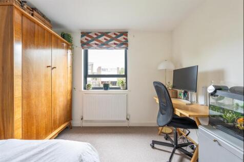 Second-Bedroom-2.jpg
