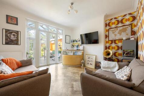 Forest View E4