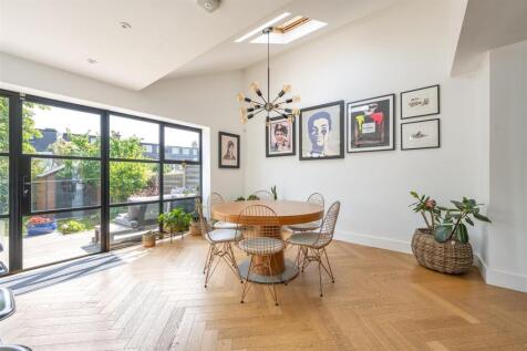 Preston Avenue E4