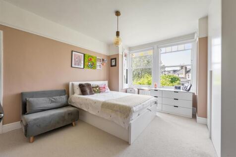 Preston Avenue E4