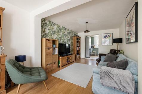 Groveside E4