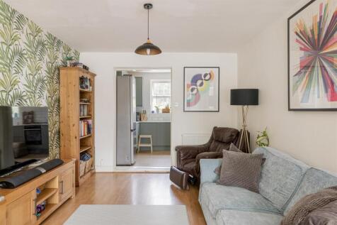 Groveside E4