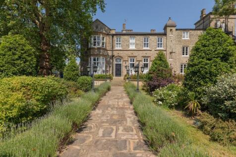 Friday Hill House E4