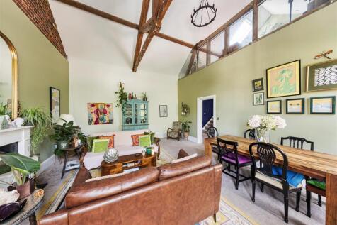 Friday Hill House E4